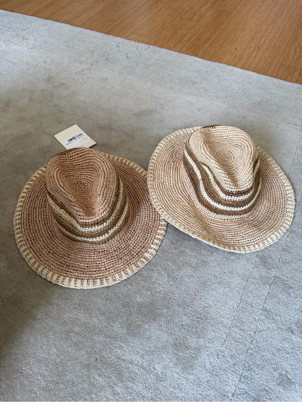 Manebi hat